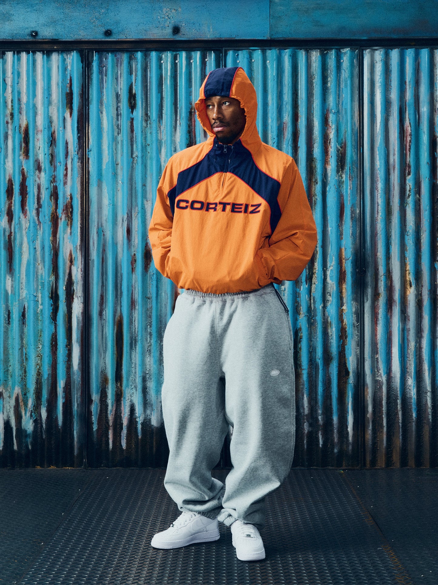 FORMATION WINDBREAKER [ORANGE]